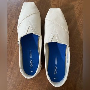 Toms Alpargata Color changing slips on shoes, women’s size 9